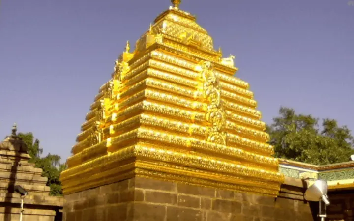 Hatakeswaram Temple near Srisailam
